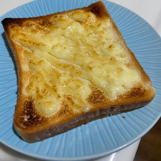 簡単朝食！特製マヨバターソースパン